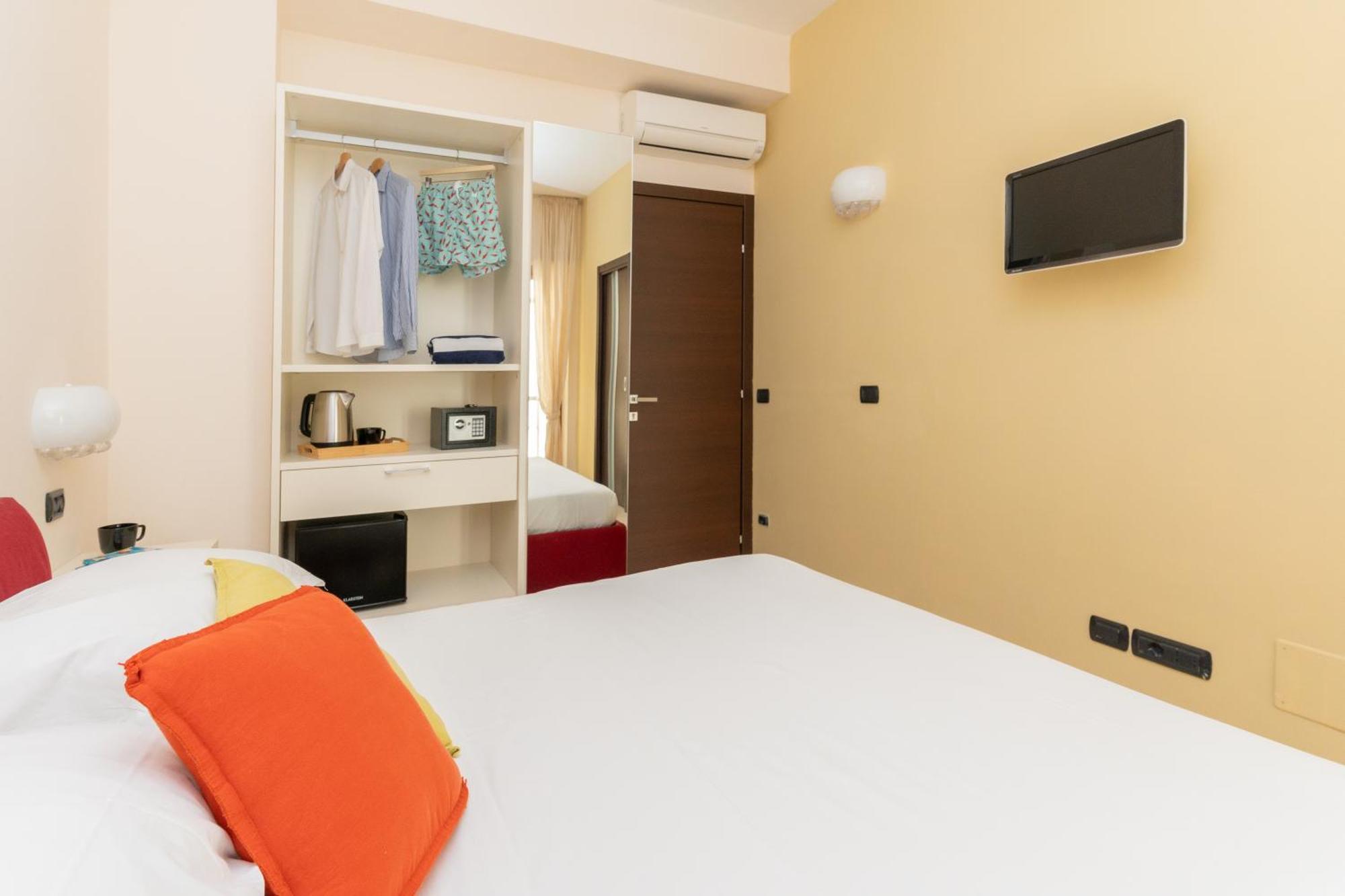 Hotel Comfort House à Sorrente Extérieur photo